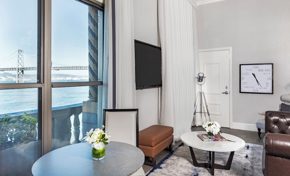 Harbor Court Hotel — Hotel rooms in San Francisco, California