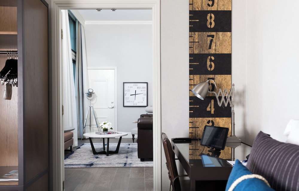 Harbor Court Hotel — Hotel rooms in San Francisco, California