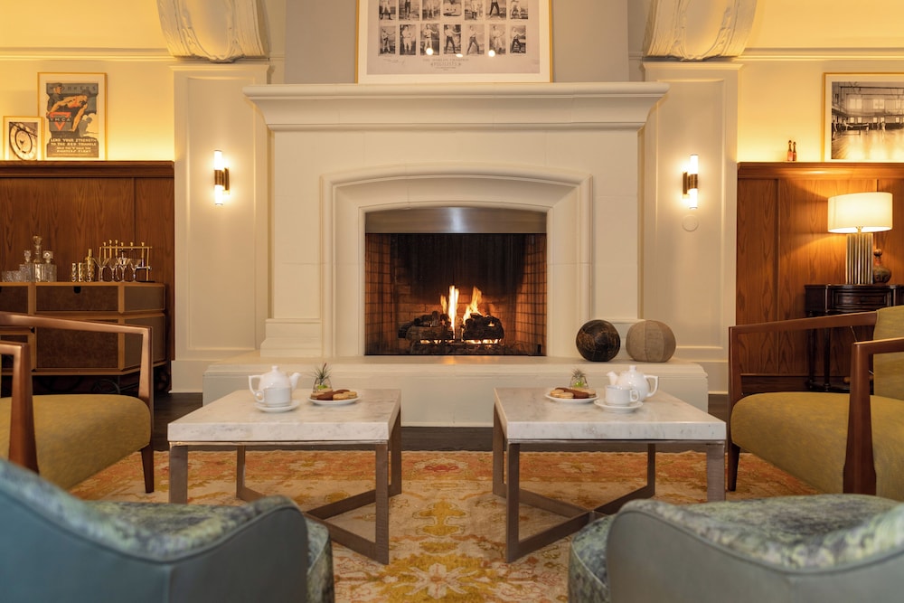Harbor Court Hotel — Hotel building in San Francisco, California