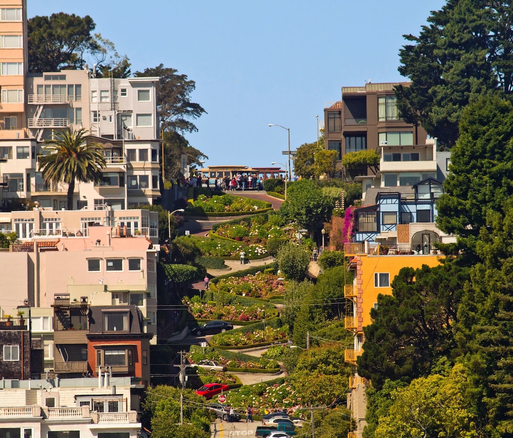 Hilton San Francisco Financial District — Attractions in the area in San Francisco, California
