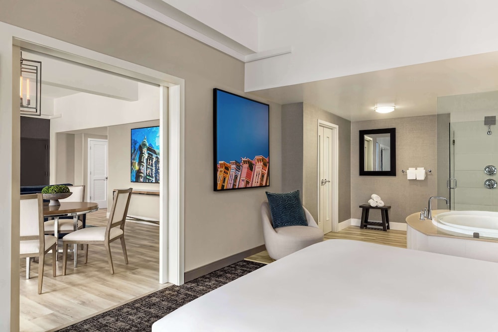 Hilton San Francisco Financial District — Hotel rooms in San Francisco, California