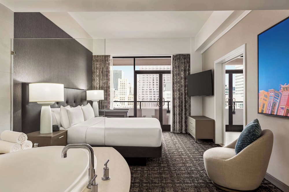 Hilton San Francisco Financial District — Hotel rooms in San Francisco, California