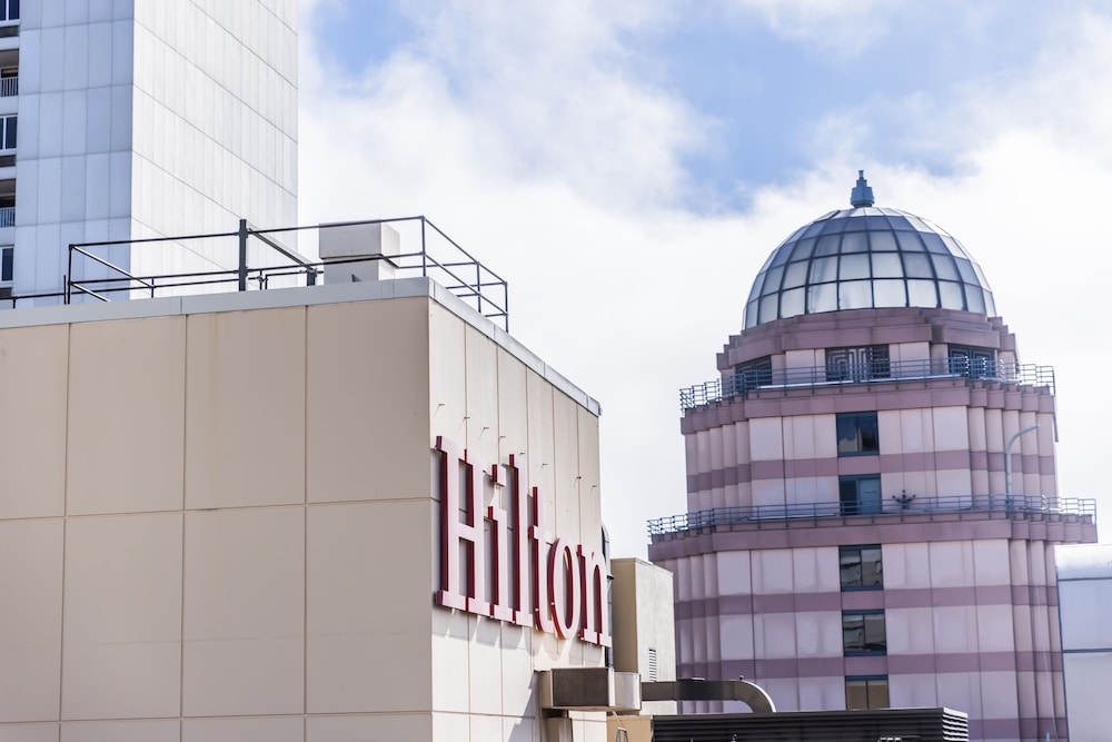 Hilton San Francisco Union Square — Hotel building in San Francisco, California