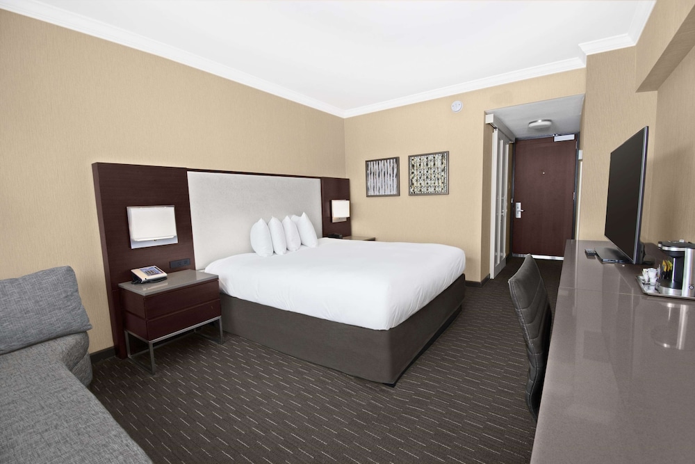 Hilton San Francisco Union Square — Hotel rooms in San Francisco, California