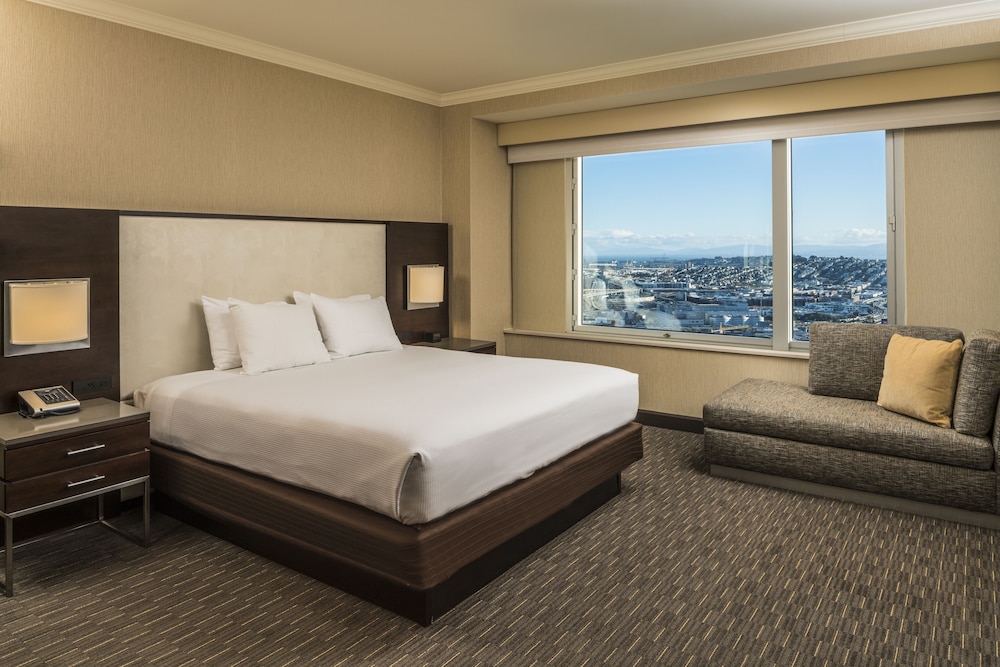 Hilton San Francisco Union Square — Hotel rooms in San Francisco, California