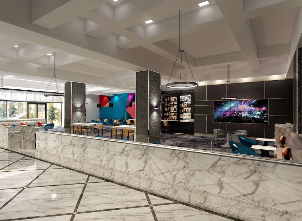 Hilton Miami Downtown — Restaurant & bars in Miami, Florida