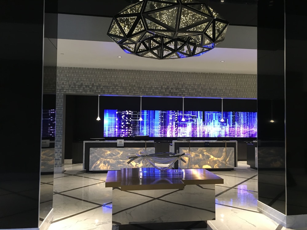 Hilton Miami Downtown — Hotel building in Miami, Florida
