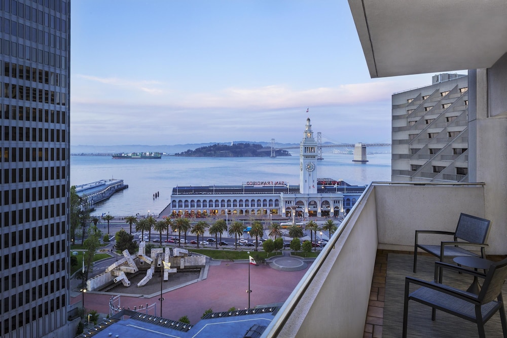 Hyatt Regency San Francisco — Attractions in the area in San Francisco, California