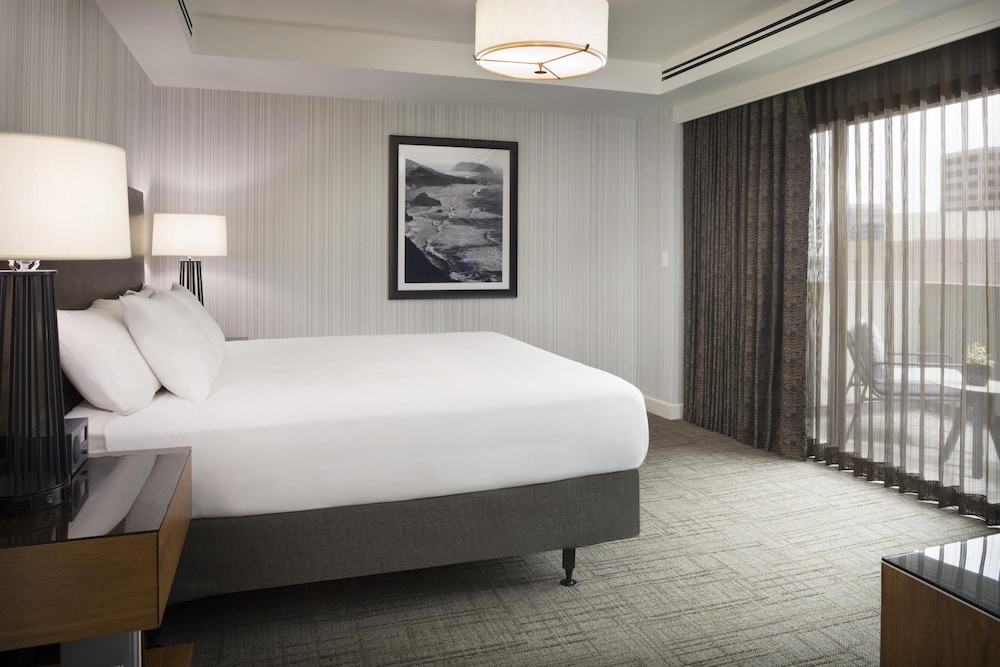 Hyatt Regency San Francisco — Hotel rooms in San Francisco, California