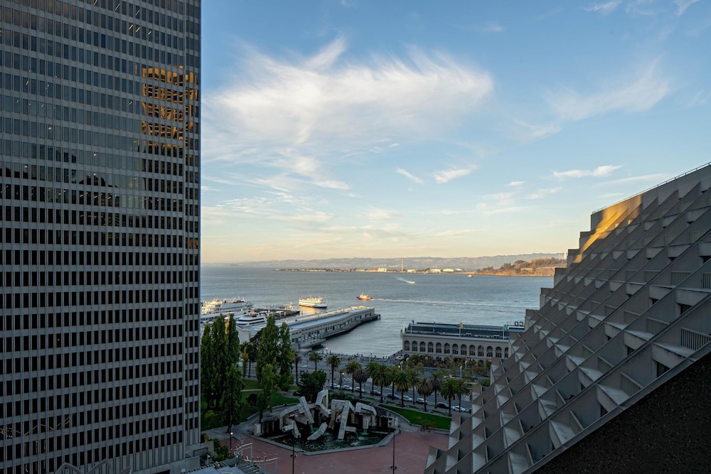 Hyatt Regency San Francisco — Attractions in the area in San Francisco, California