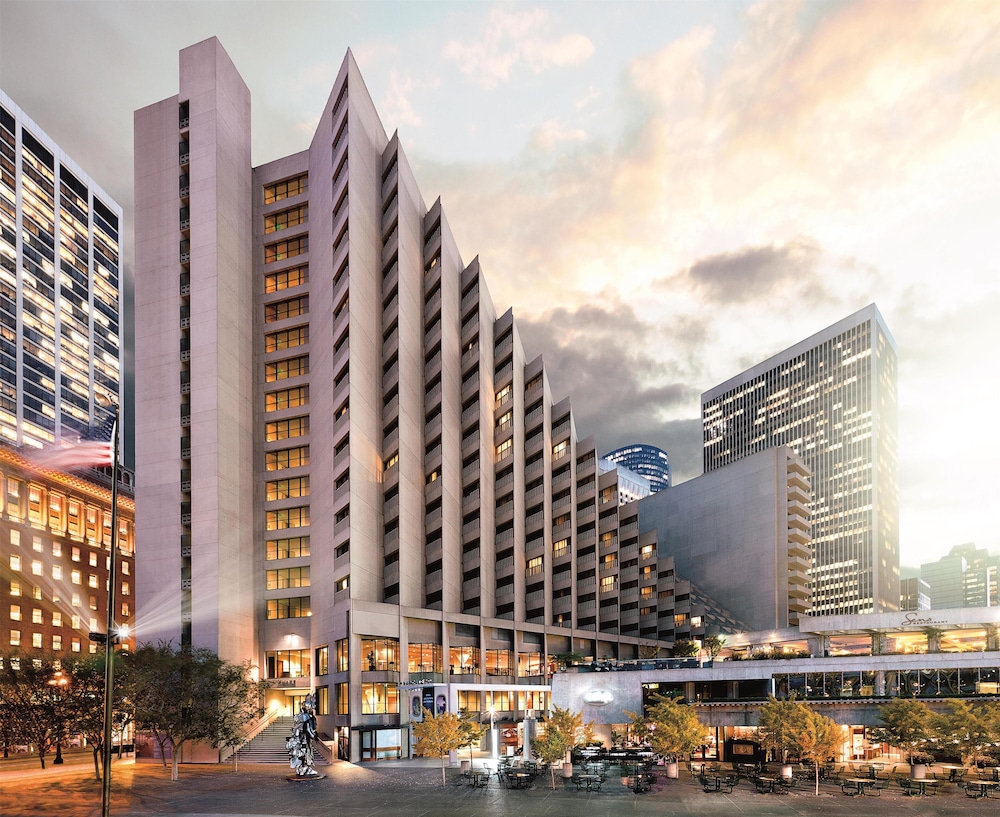 Hyatt Regency San Francisco — Hotel building in San Francisco, California