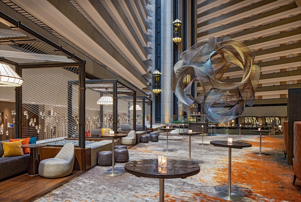 Hyatt Regency San Francisco — Restaurant & bars in San Francisco, California