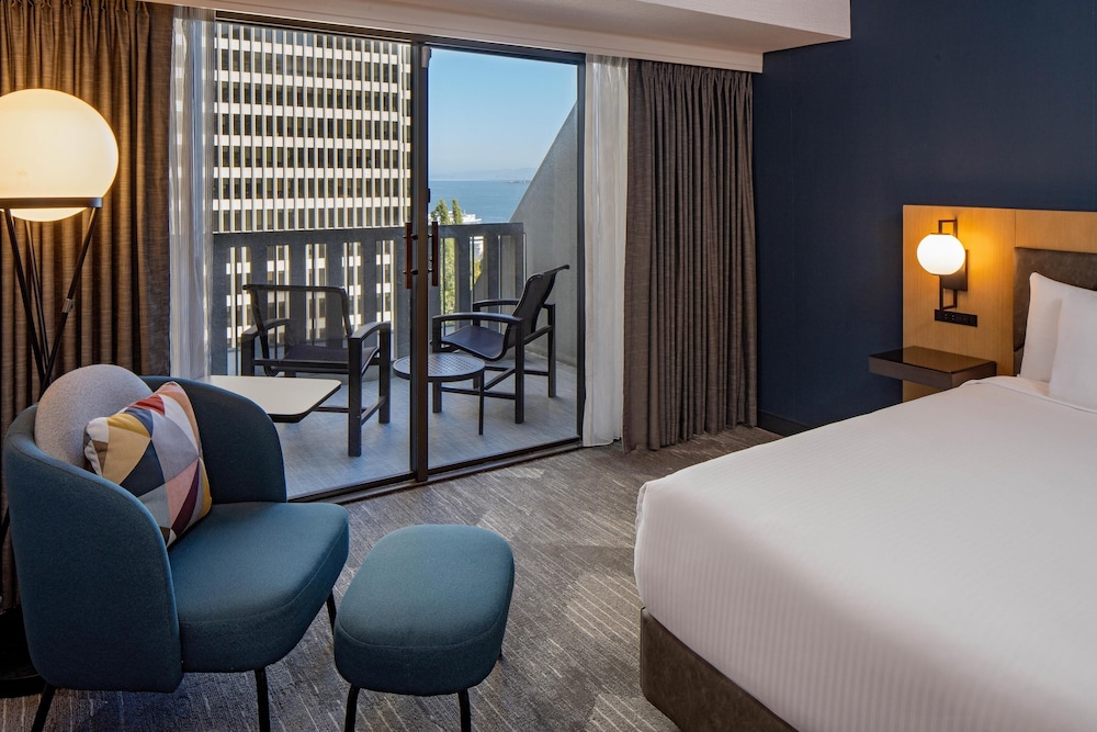 Hyatt Regency San Francisco — Hotel rooms in San Francisco, California