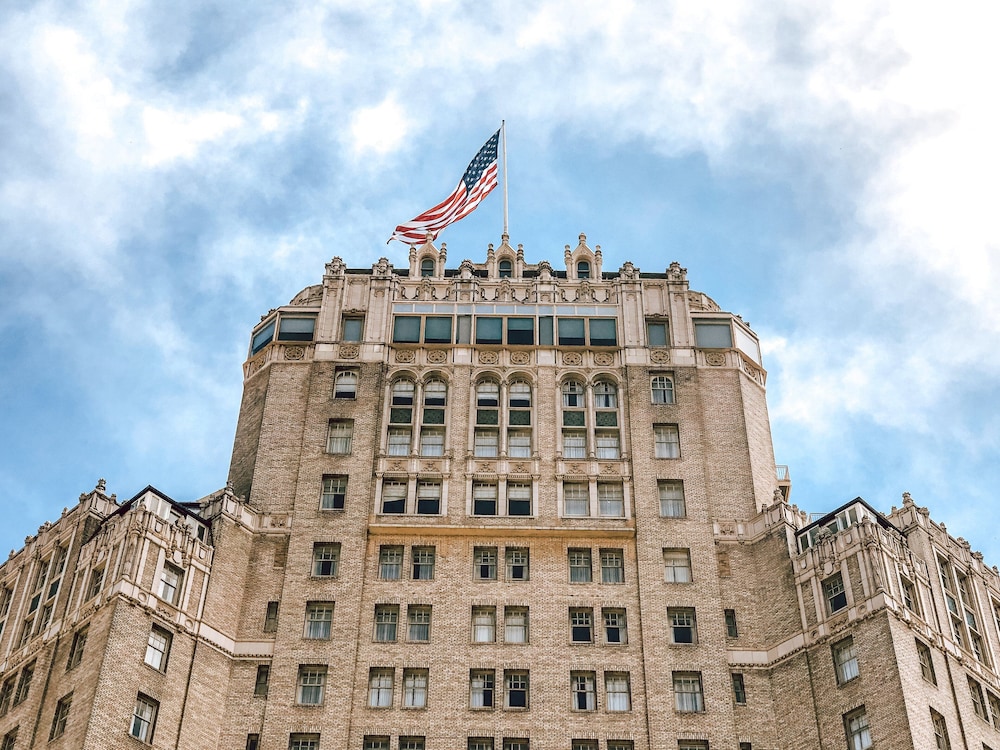 InterContinental Mark Hopkins by IHG — Hotel building in San Francisco, California