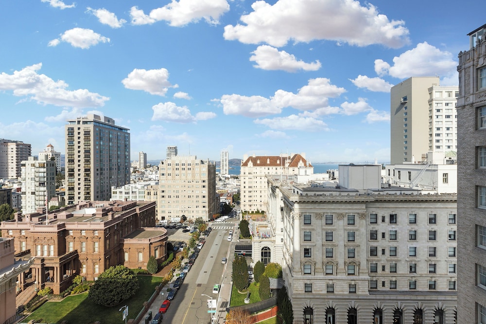 InterContinental Mark Hopkins by IHG — Hotel building in San Francisco, California
