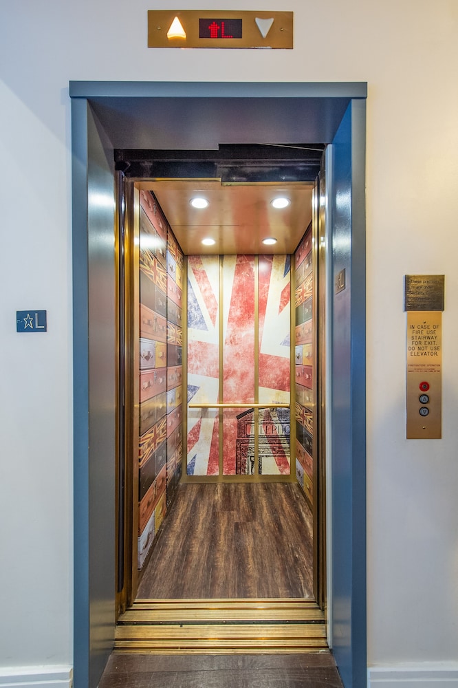 King George — Hotel building in San Francisco, California