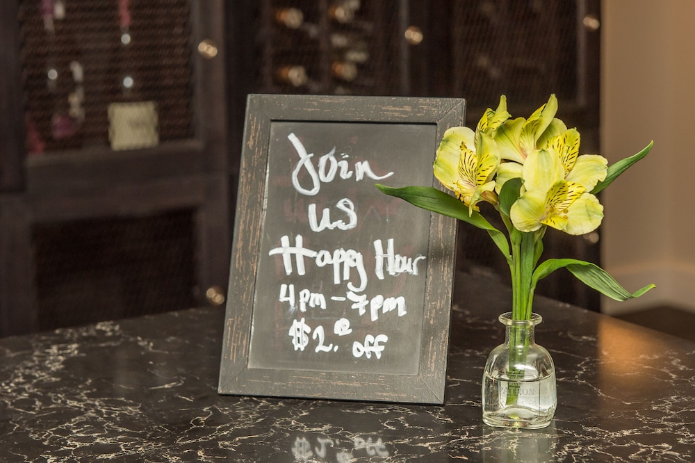 King George — Restaurant & bars in San Francisco, California