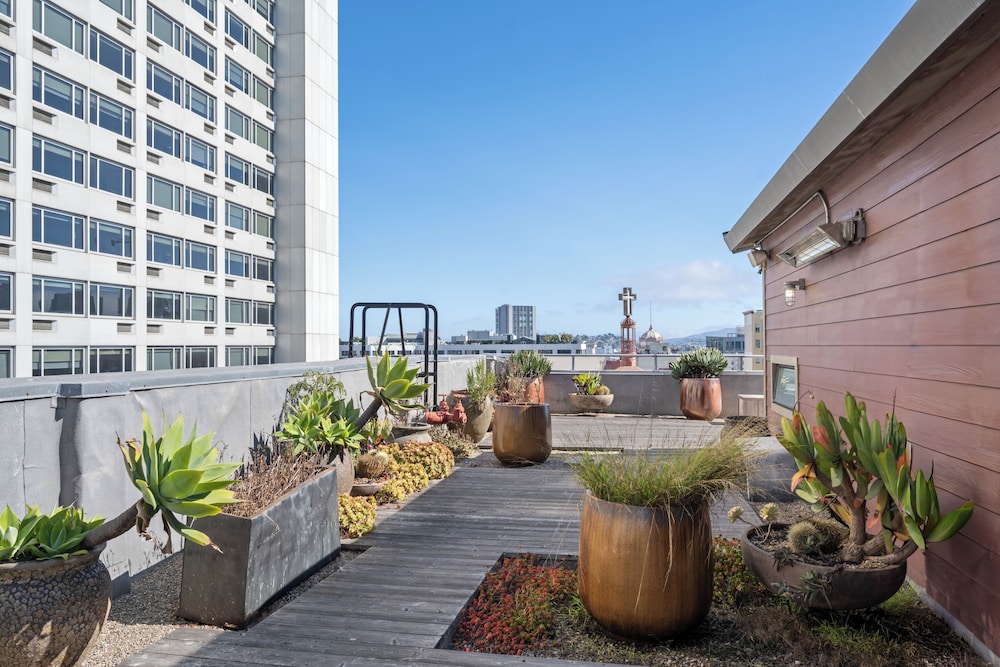 Tilden Hotel — Hotel building in San Francisco, California