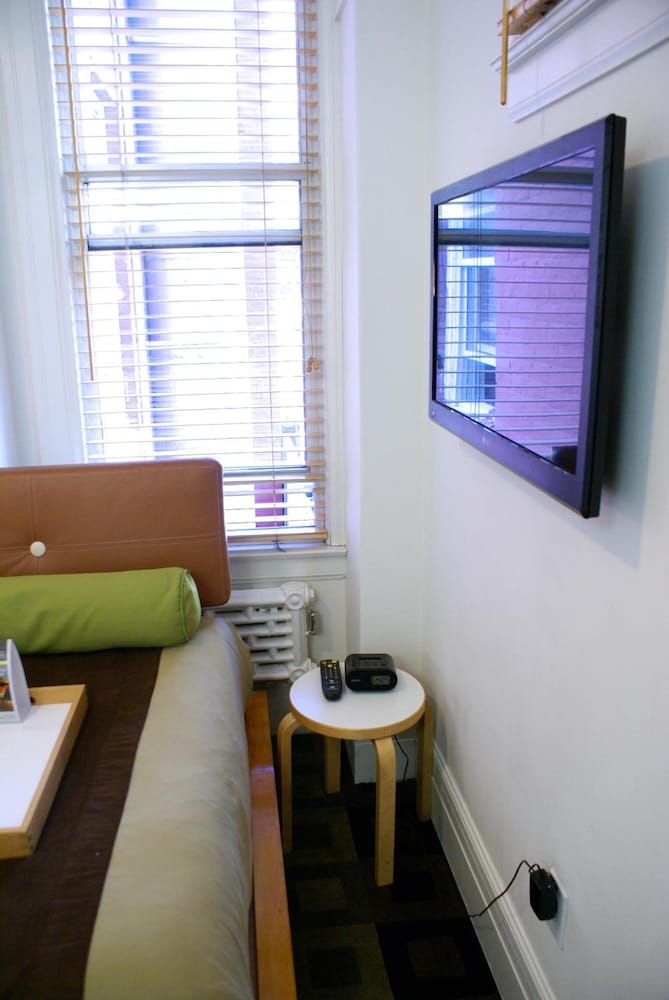 The Mosser Hotel — Hotel rooms in San Francisco, California