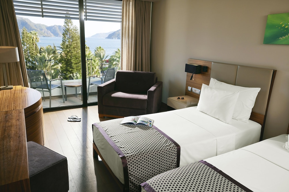 TUI BLUE Grand Azur - All inclusive — Hotel rooms in Marmaris, Mugla