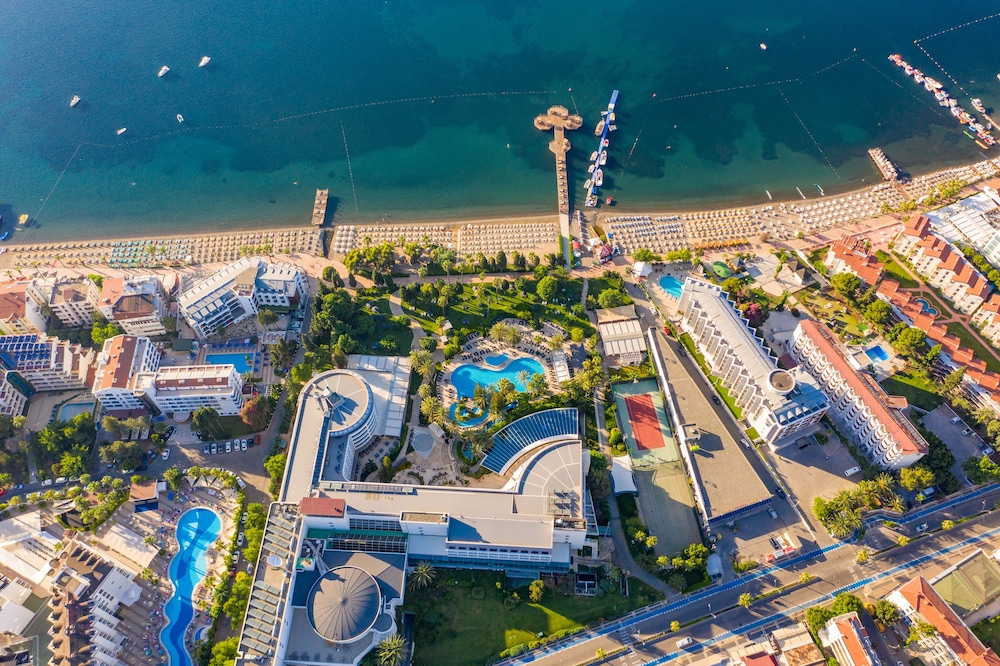 TUI BLUE Grand Azur - All inclusive — Beach in Marmaris, Mugla
