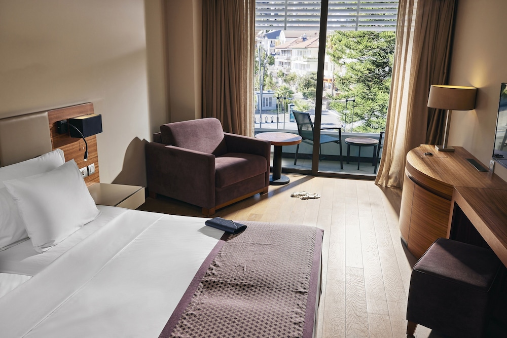 TUI BLUE Grand Azur - All inclusive — Hotel rooms in Marmaris, Mugla