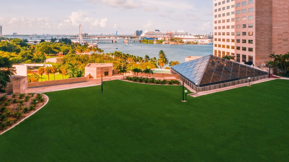 InterContinental Miami by IHG — Attractions in the area in Miami, Florida