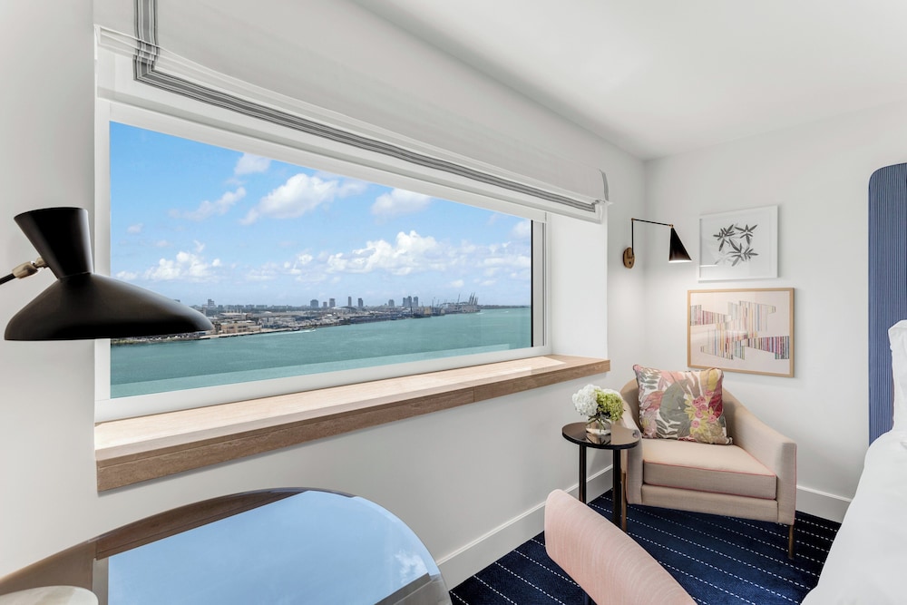 InterContinental Miami by IHG — Hotel rooms in Miami, Florida