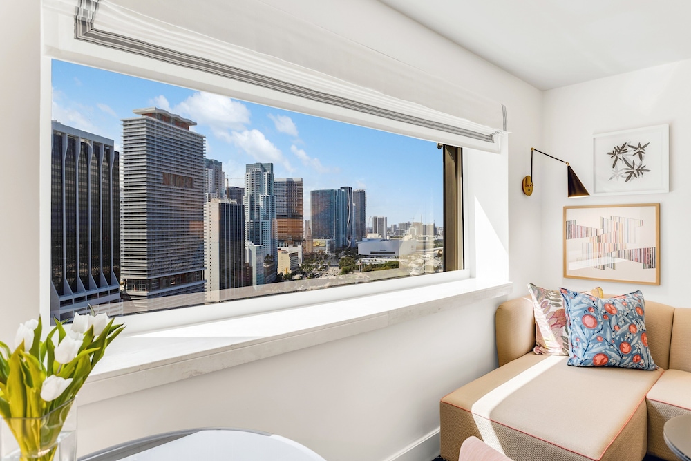 InterContinental Miami by IHG — Hotel rooms in Miami, Florida