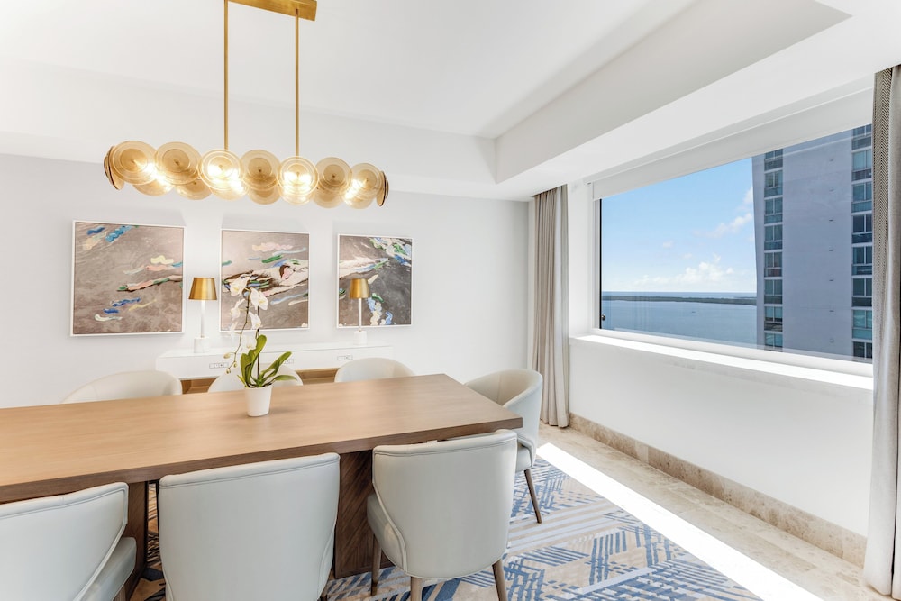 InterContinental Miami by IHG — Hotel rooms in Miami, Florida