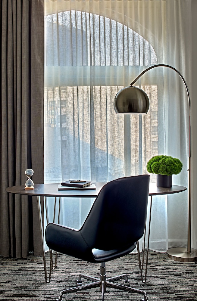 Hotel Zelos San Francisco — Hotel rooms in San Francisco, California