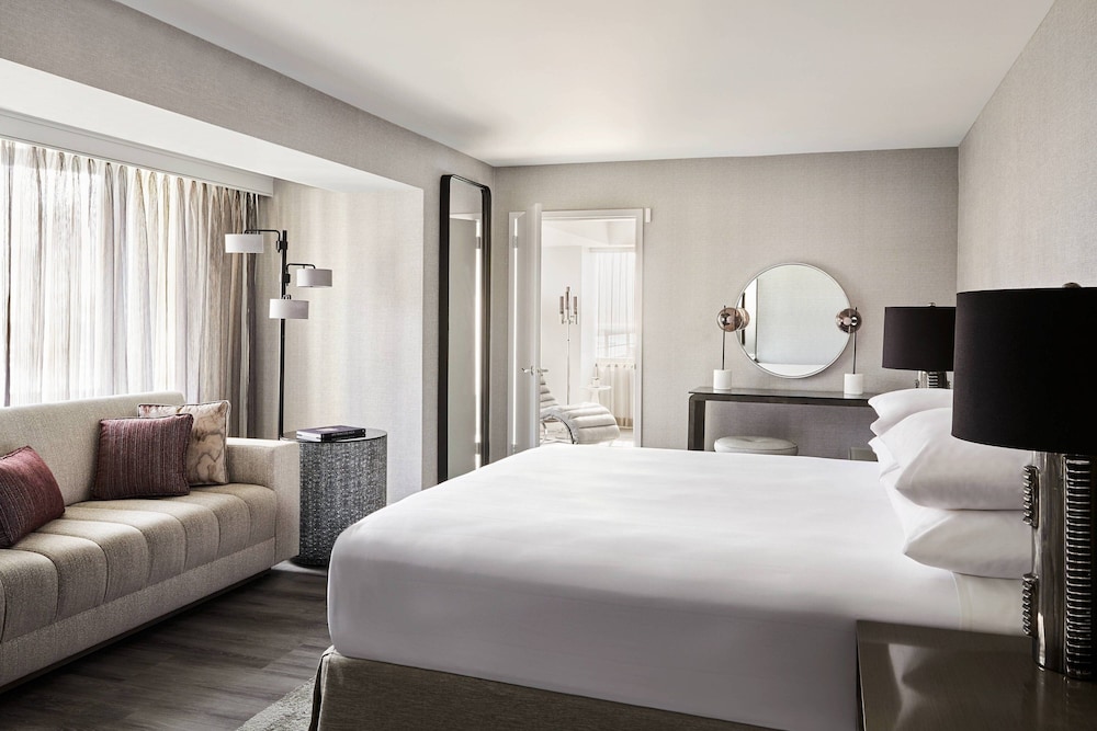 San Francisco Marriott Marquis Union Square — Hotel rooms in San Francisco, California