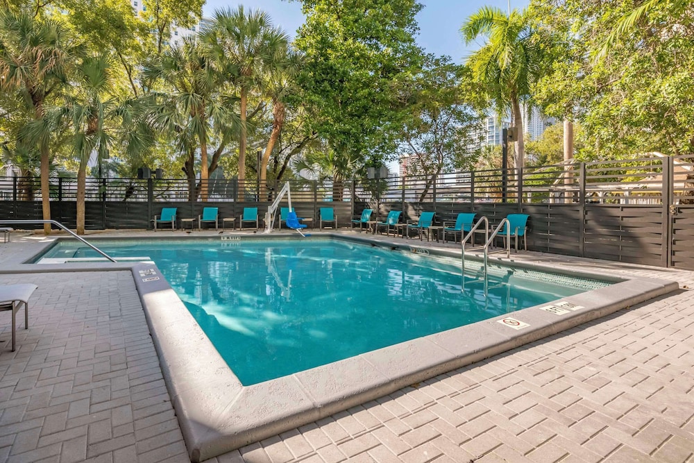 Comfort Inn & Suites Downtown Brickell - Port of Miami - zdjęcie 2