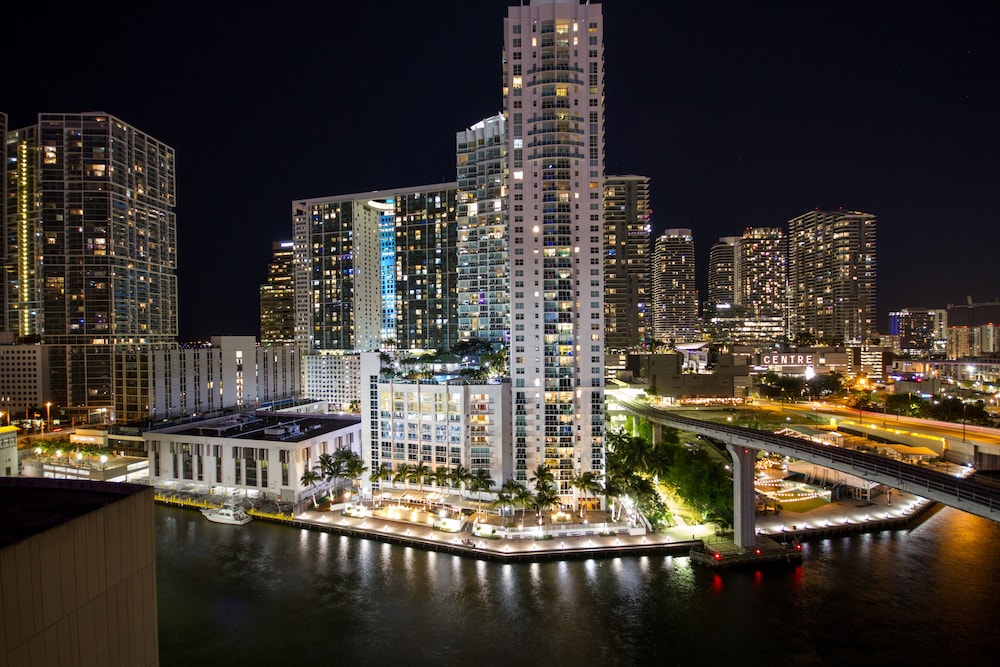 Comfort Inn & Suites Downtown Brickell - Port of Miami - zdjęcie 3