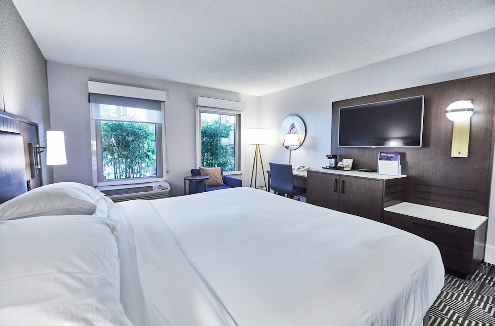 Riu Plaza Fisherman's Wharf — Hotel rooms in San Francisco, California