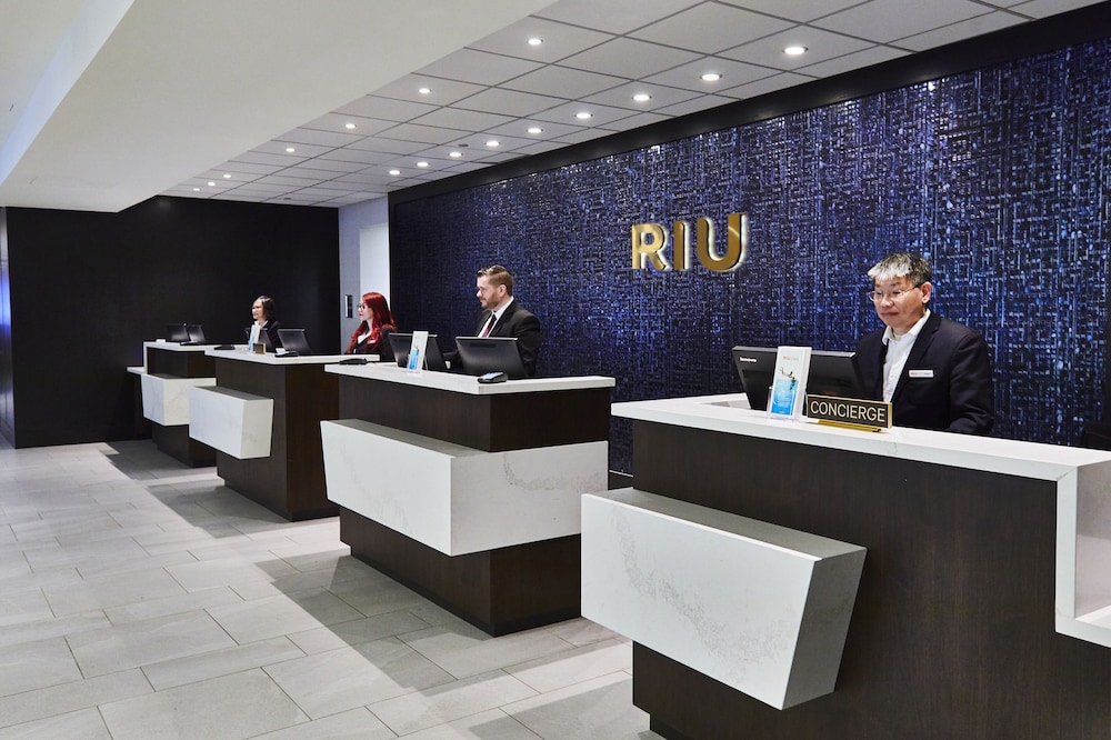 Riu Plaza Fisherman's Wharf — Hotel building in San Francisco, California