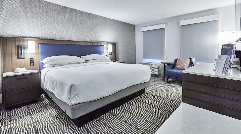 Riu Plaza Fisherman's Wharf — Hotel rooms in San Francisco, California