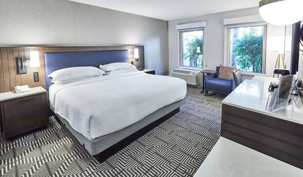 Riu Plaza Fisherman's Wharf — Hotel rooms in San Francisco, California