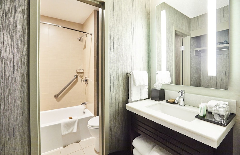Riu Plaza Fisherman's Wharf — Hotel rooms in San Francisco, California