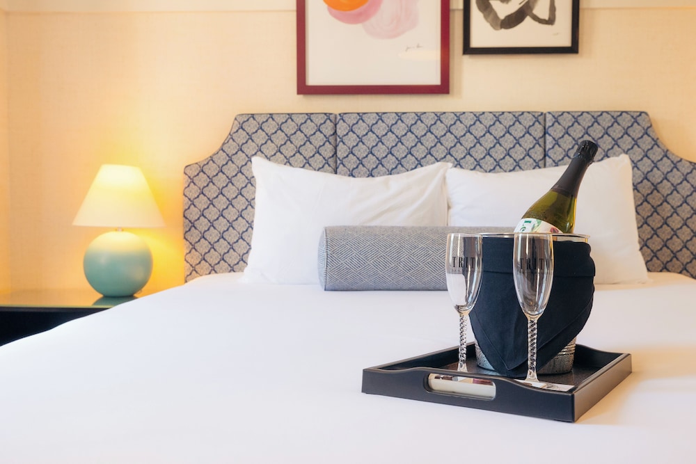 Hotel Triton Union Square San Francisco — Hotel rooms in San Francisco, California