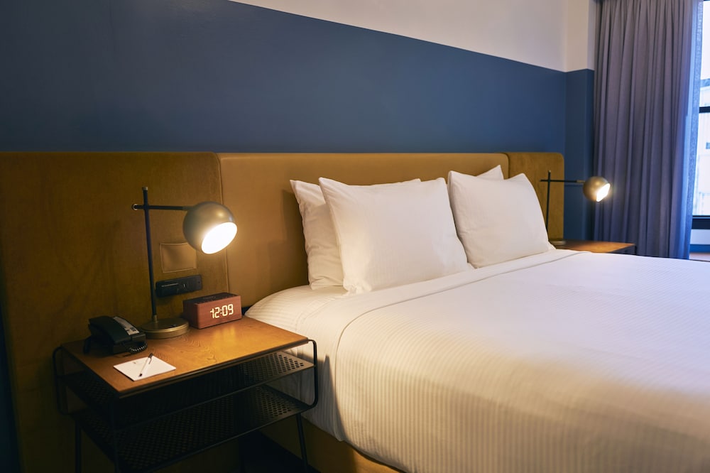 Hotel Julian — Hotel rooms in San Francisco, California
