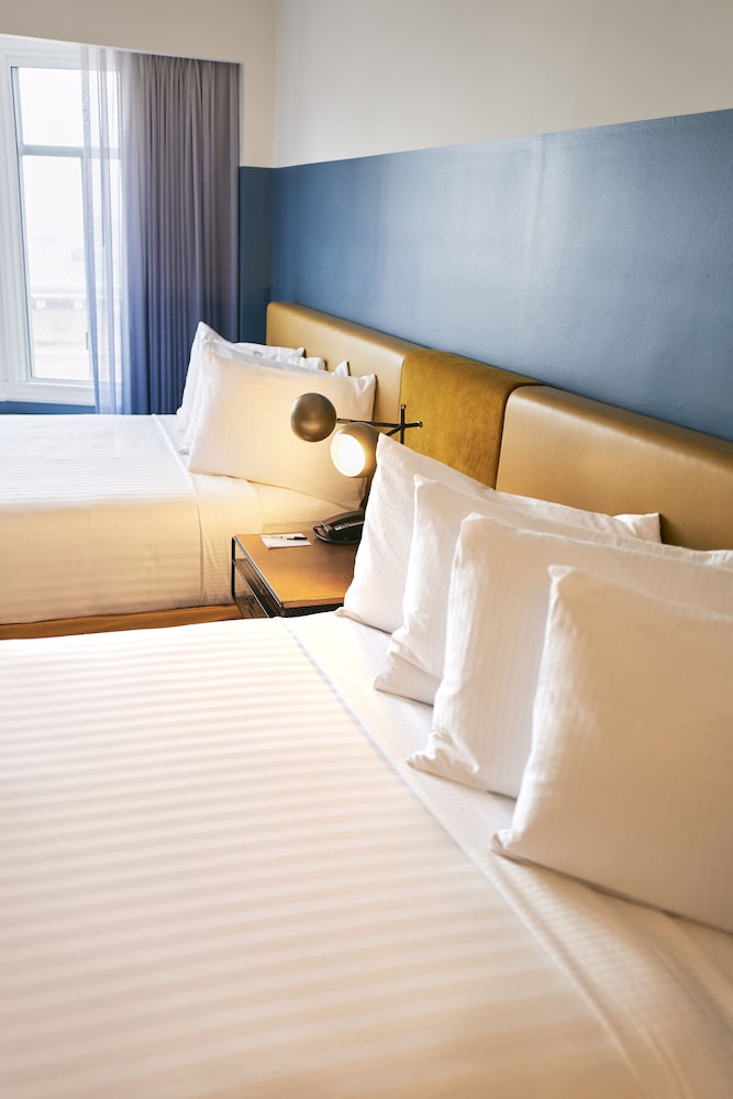 Hotel Julian — Hotel rooms in San Francisco, California