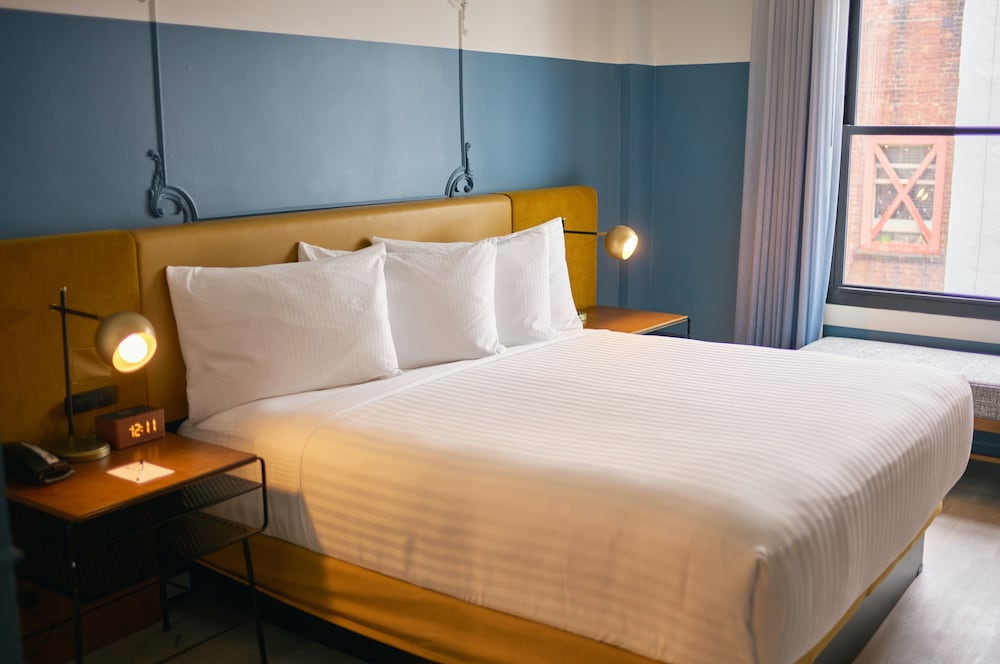Hotel Julian — Hotel rooms in San Francisco, California