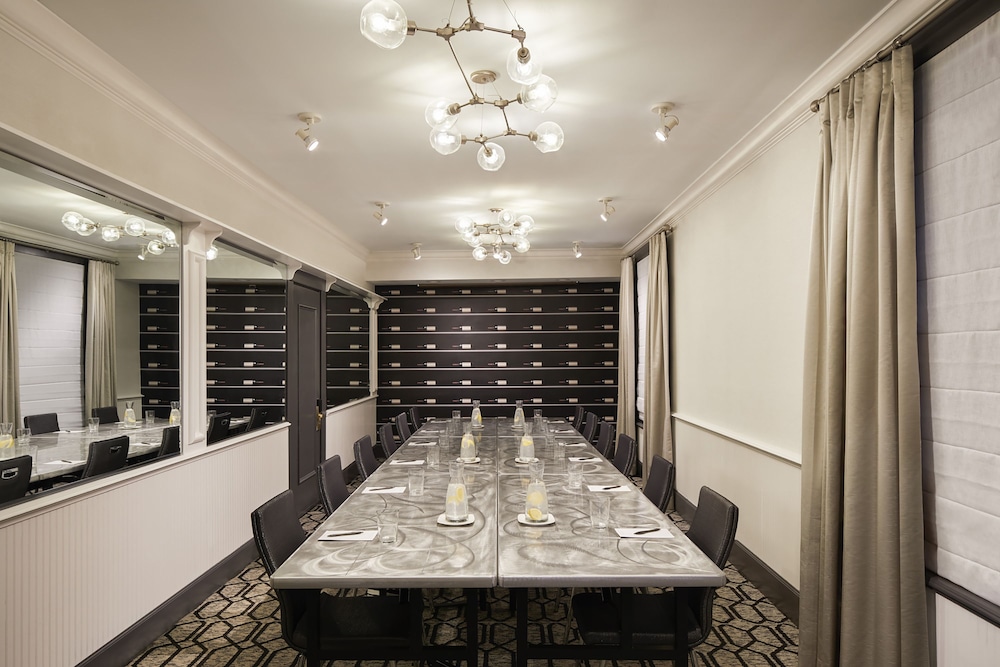 The Barnes San Francisco, Tapestry Collection by Hilton — Restaurant & bars in San Francisco, California