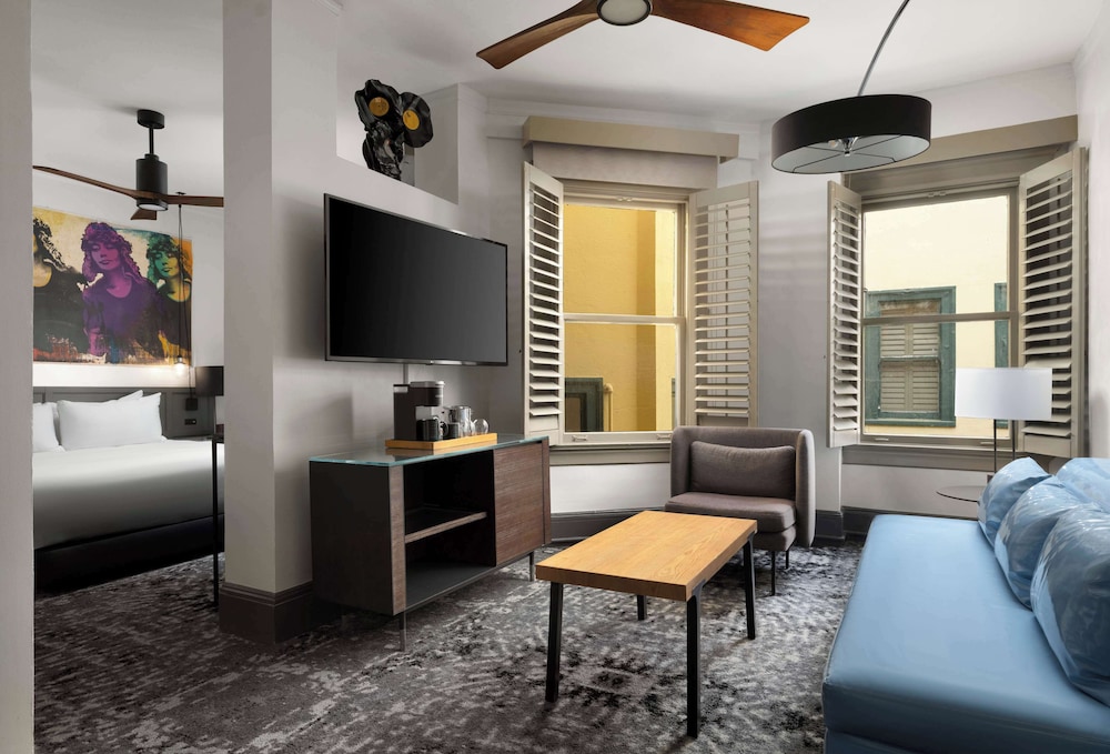 The Barnes San Francisco, Tapestry Collection by Hilton — Hotel rooms in San Francisco, California