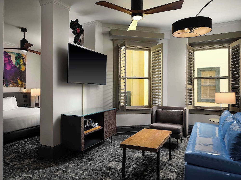 The Barnes San Francisco, Tapestry Collection by Hilton — Hotel rooms in San Francisco, California