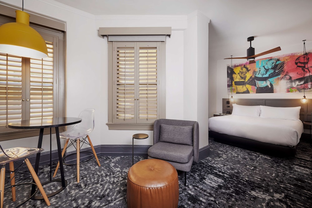 The Barnes San Francisco, Tapestry Collection by Hilton — Hotel rooms in San Francisco, California