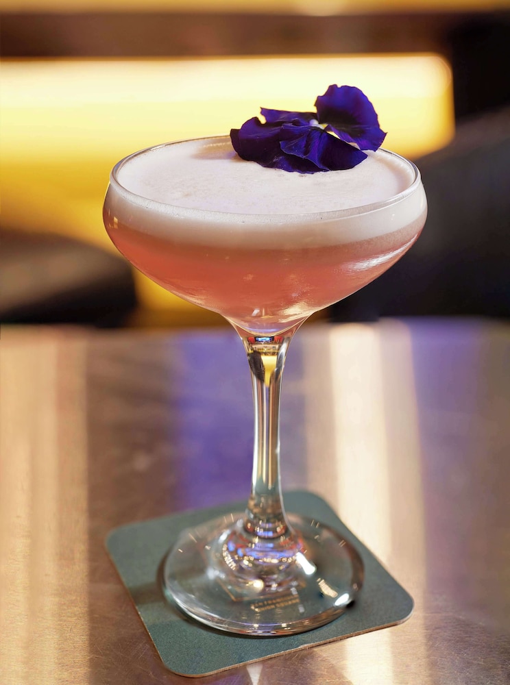 The Barnes San Francisco, Tapestry Collection by Hilton — Restaurant & bars in San Francisco, California