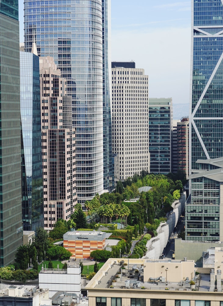 W San Francisco — Attractions in the area in San Francisco, California