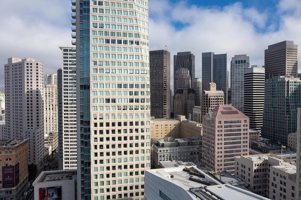 W San Francisco — Hotel building in San Francisco, California